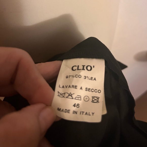 Clio - Picture 5 of 6